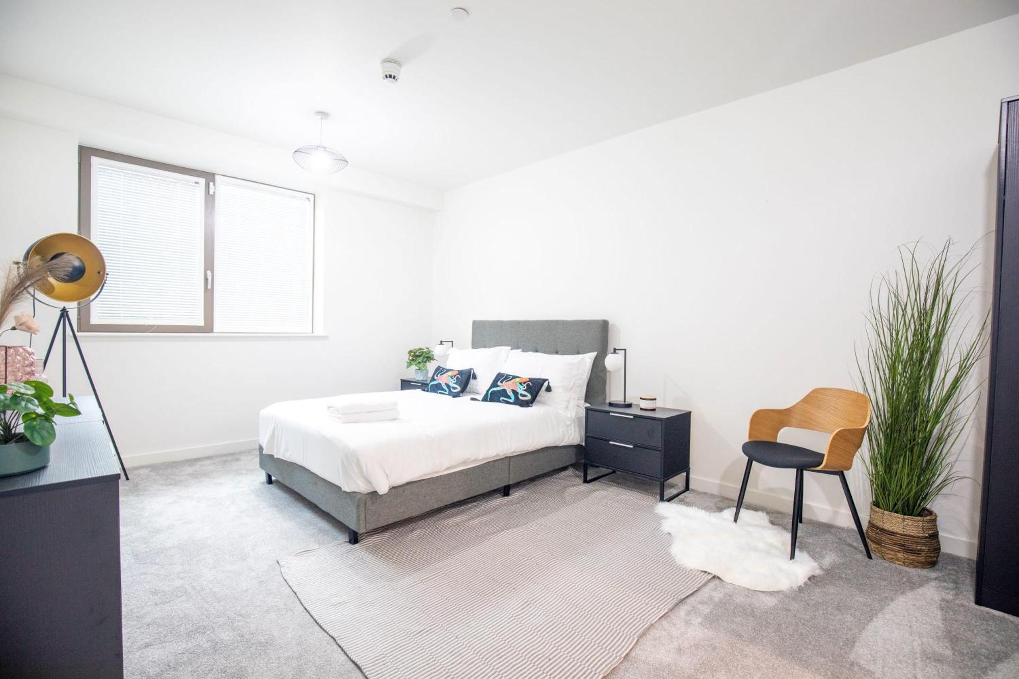 Villa Luxury Free Parking Townhouse Manchester Exterior foto